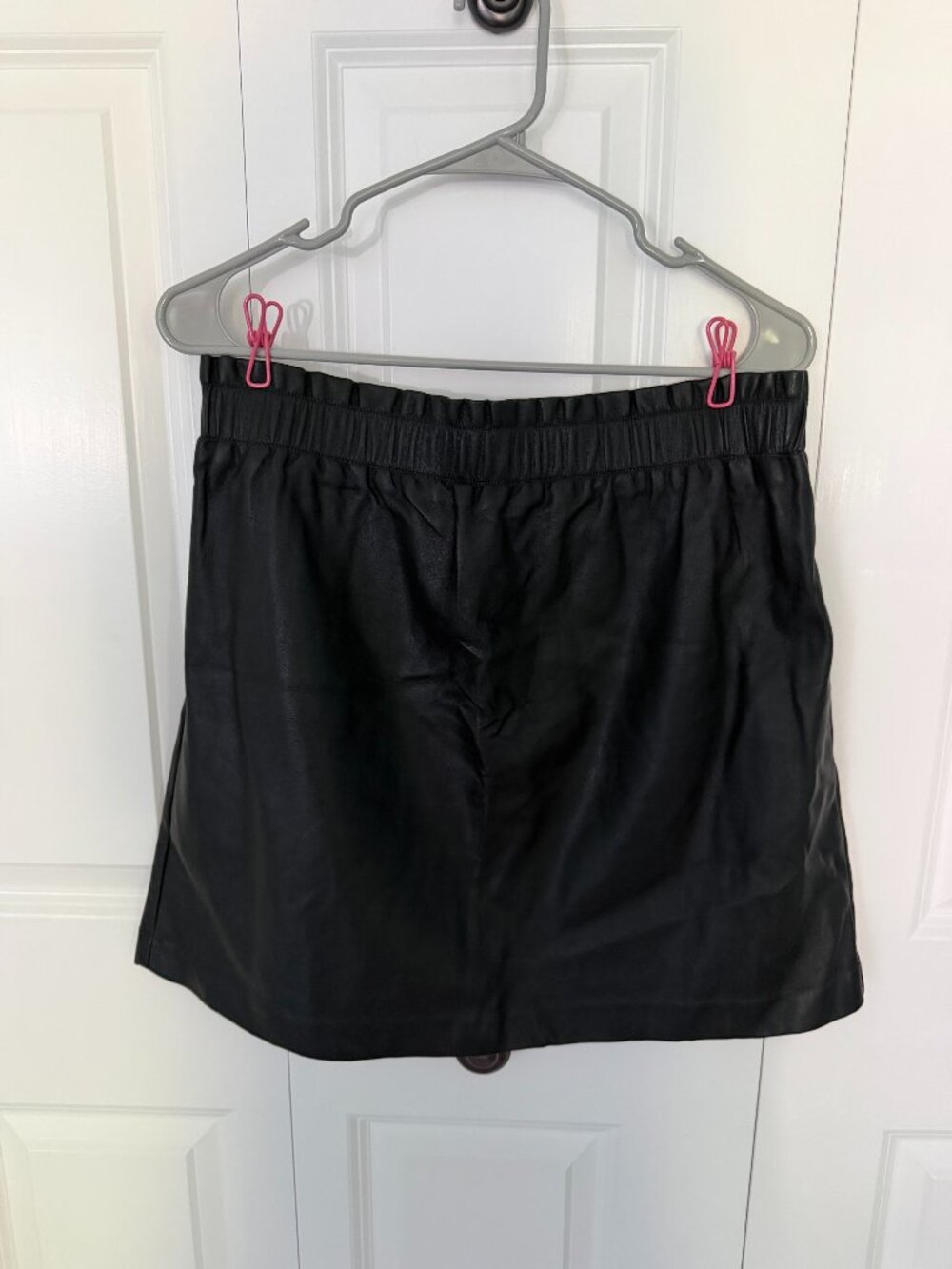 LOFT Black Faux Leather Skirt - Petite Large
